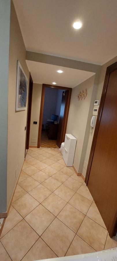 Chri02House Apartment Rozzano Luaran gambar